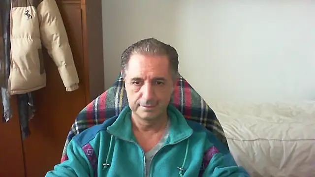 lliuk70mi online show from March 28, 2:17 pm