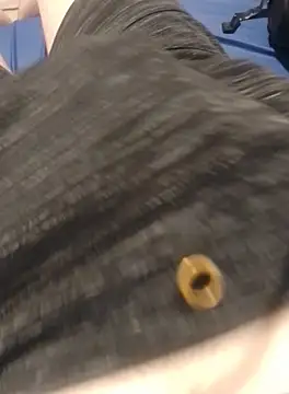 krissraw online show from September 30, 4:07 am