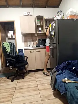 latinmartin73 online show from March 15, 1:40 pm