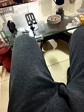 huzi518 online show from February 11, 2:02 pm