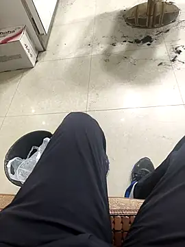 huzi518 online show from September 17, 12:28 pm