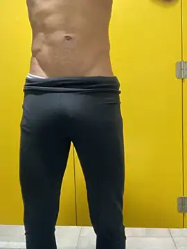 Lucascacaca online show from December 23, 8:55 am