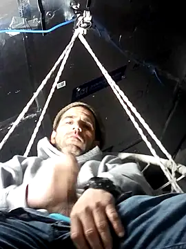 fitguy7124u online show from November 27, 3:27 pm