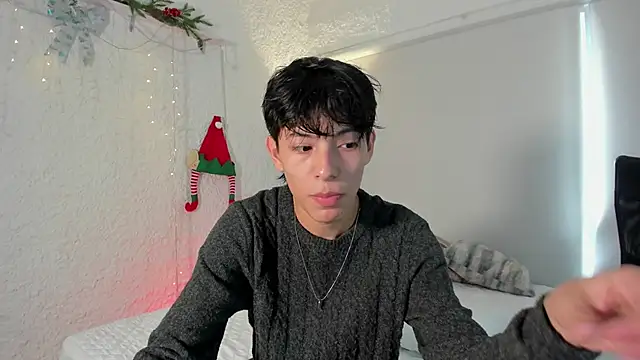 alexandersawyer online show from December 4, 2:04 pm