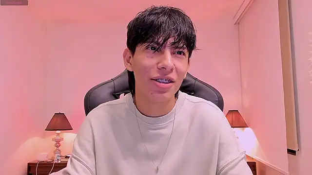 alexandersawyer online show from December 7, 1:07 pm