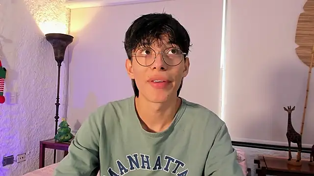 alexandersawyer online show from December 28, 12:03 pm