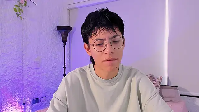 alexandersawyer online show from January 30, 12:06 pm