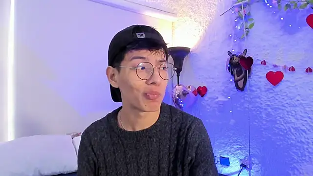 alexandersawyer online show from February 24, 12:05 pm