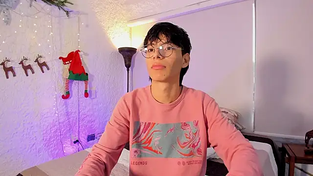 alexandersawyer online show from December 23, 11:47 am