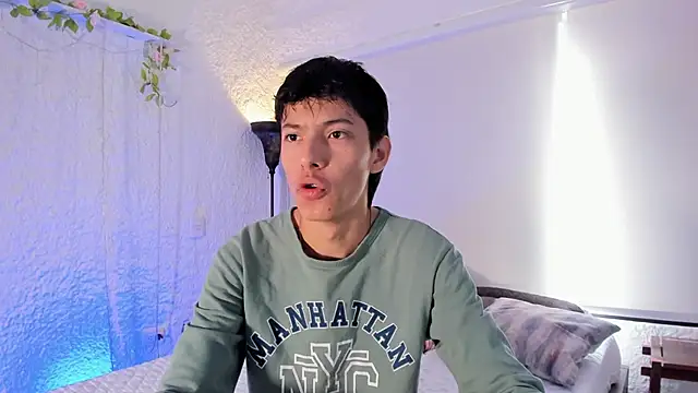 alexandersawyer online show from January 14, 2:22 pm