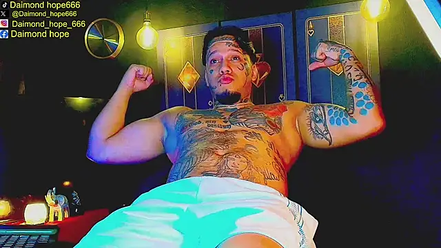 daimond hope666 online show from December 16, 9:00 pm