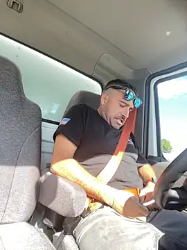 OCboi online show from October 21, 5:05 pm