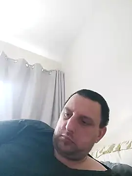 HE-M123 online show from December 11, 10:37 am