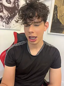 Angelo-cianuro- online show from May 19, 10:38 pm