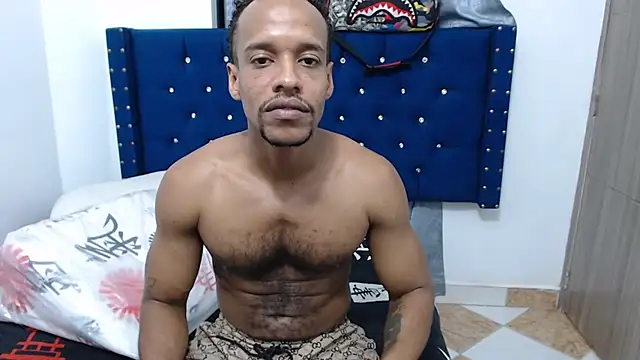 Snapshot of Salomon_koude chatting on February 7, 2:15 pm Salomon koude online show from February 7, 2:15 pm
