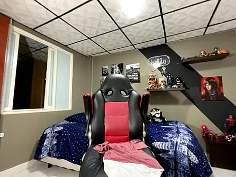 marcel crawford96 online show from October 12, 4:23 pm