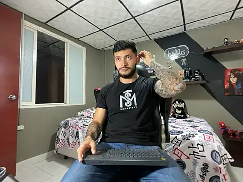 marcel crawford96 online show from September 18, 6:32 pm