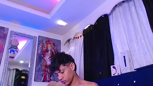 Sexys Boys Hot1 online show from October 19, 4:21 pm