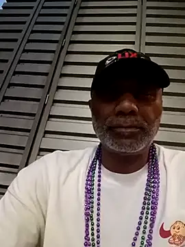 Snapshot of yasohw chatting on March 5, 12:05 am yasohw online show from March 5, 12:05 am