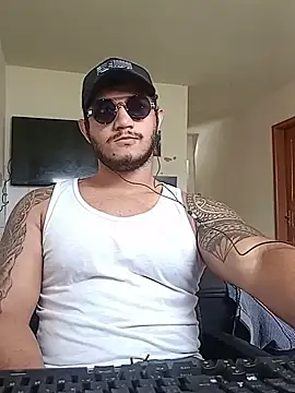 LoqHead online show from March 31, 11:45 am