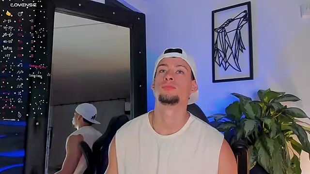 JadeSmiith  online show from November 8, 11:19 pm