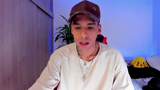 aldrinwhite online show from March 23, 7:53 pm