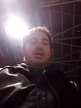 openlegsforyou online show from February 24, 10:25 pm