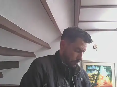 elkike1980 online show from April 13, 4:07 pm