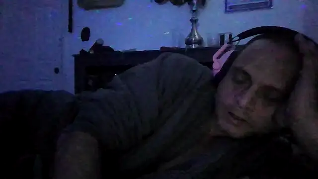 Buffshagswell online show from February 18, 12:39 pm