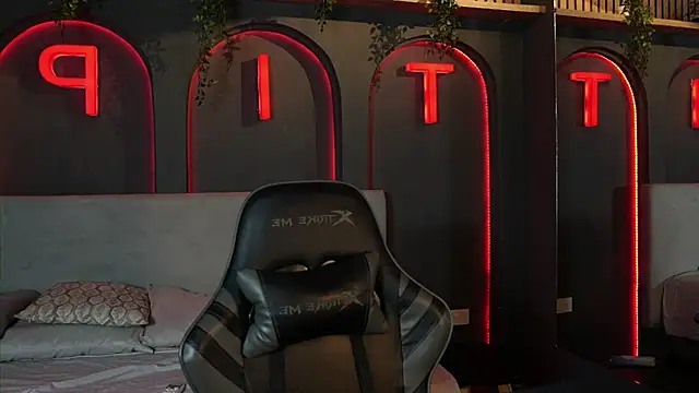 Austin bolt online show from February 28, 3:38 am