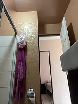 Hxnsovrgon online show from December 20, 4:14 pm