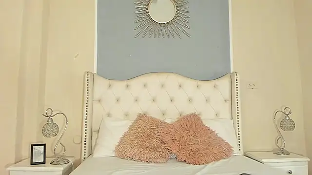 Snapshot of Ambar_Collingg chatting on March 4, 1:28 pm Ambar Collingg online show from March 4, 1:28 pm