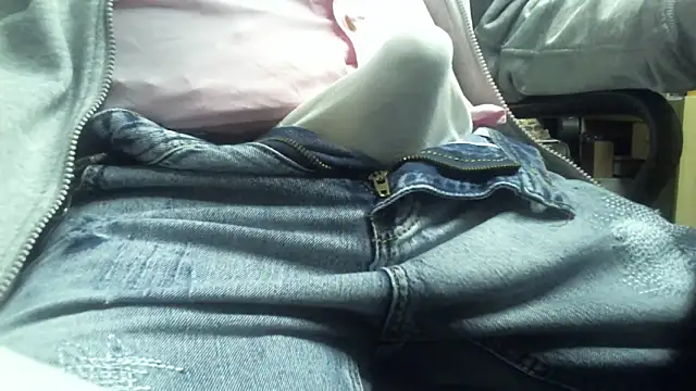 M3855 online show from January 31, 1:23 pm