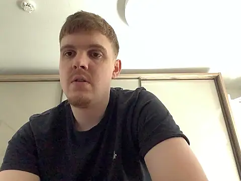 neilho1 online show from April 6, 9:21 am