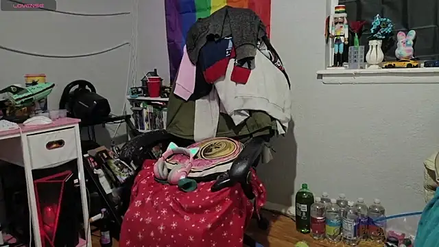 tallnerdyguy online show from January 11, 4:27 am