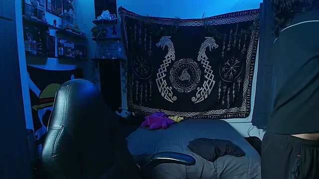 kairozz online show from February 2, 8:39 pm