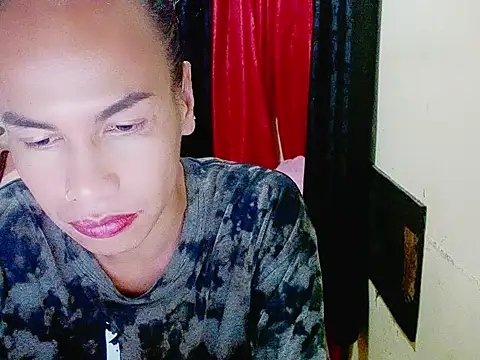 Indaypakay ts online show from December 5, 2:57 pm