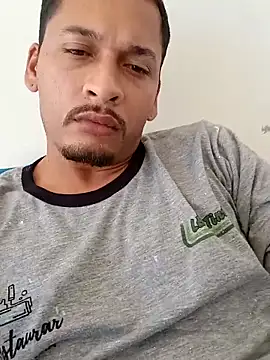 MorenoTatu online show from April 14, 2:38 pm