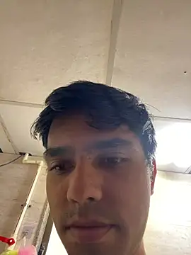 BoyzaraHatke online show from April 6, 6:58 am