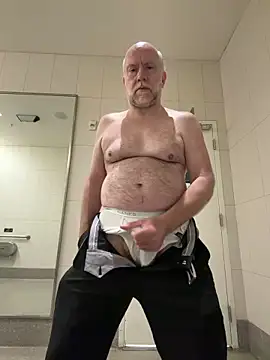 FLSexyGuy online show from May 2, 1:03 pm