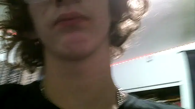 Batman333444 online show from March 18, 9:32 pm