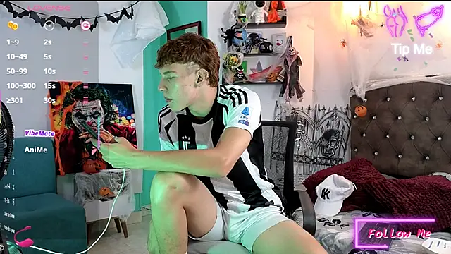 flowers18 online show from November 3, 11:06 pm