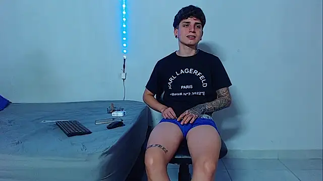 mikecoper 23 online show from October 30, 3:19 am