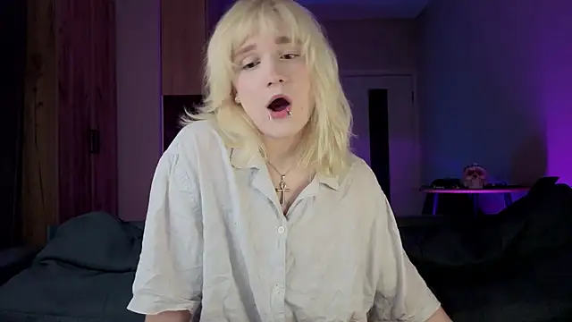 Gregory Byyrd online show from October 22, 9:51 pm