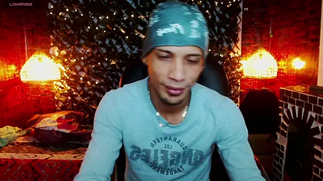 SonicJ25 online show from February 7, 3:24 am