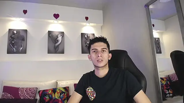 MrWilliseo online show from March 4, 7:43 pm