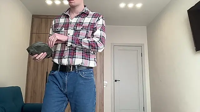 cute mark online show from March 27, 8:18 am