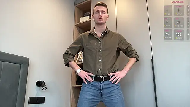 cute mark online show from November 23, 9:42 am