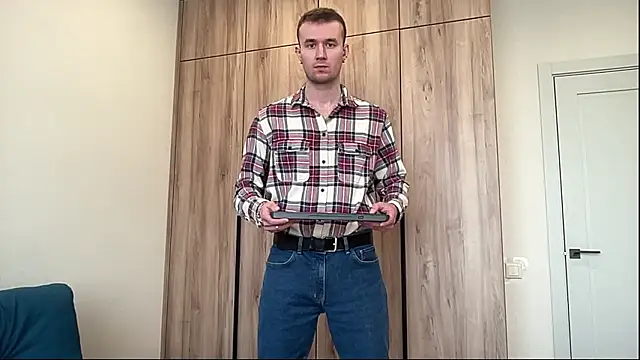 cute mark online show from March 14, 6:20 am