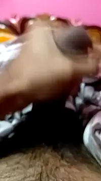 Snapshot of riyajfuckboy chatting on December 15, 4:26 pm riyajfuckboy online show from December 15, 4:26 pm